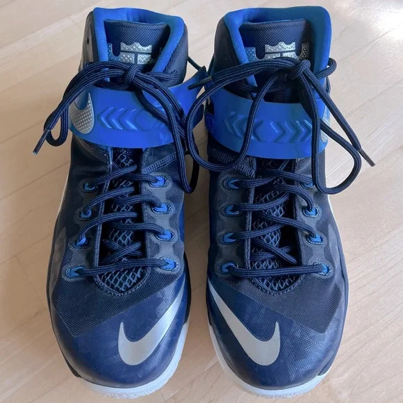 LeBron Zoom Soldier 8 'Midnight Navy' - Picture 4 of 15